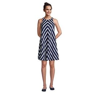 New without Tag Lands’End Women’s Blue/White Striped Sleeveless Linen dress.